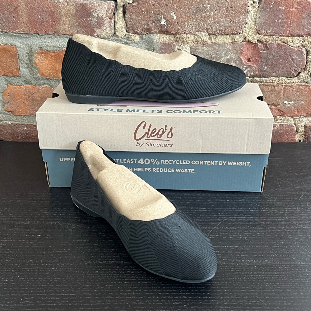 Skechers Cleo's Black Flats with scalloped trim 7.5 NWT